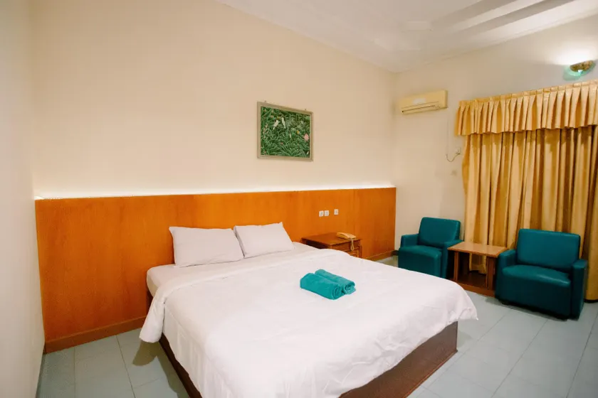 Dewi Ratih Hotel Batang - Image 1