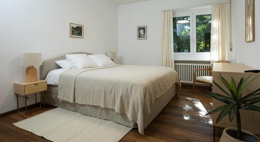 Maraini Deluxe Apartment - free parking - Image 1