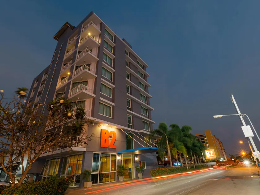 B2 Jomtien Pattaya Boutique & Budget Hotel - Image 1