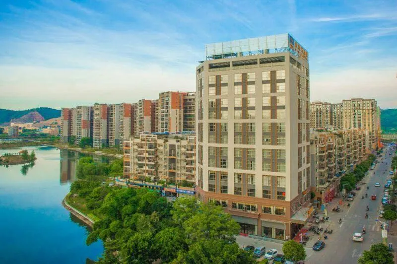Yeste Hotel (Wuzhou Longhu Square) - Image 1