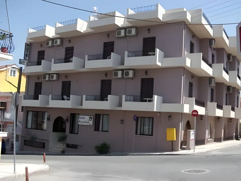 Argostoli Hotel - Image 1