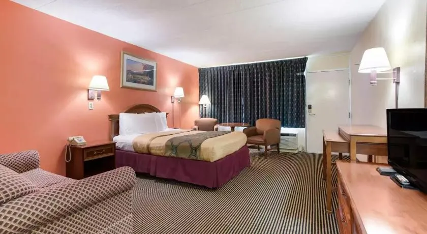 Royal Inn Clearfield - Image 1