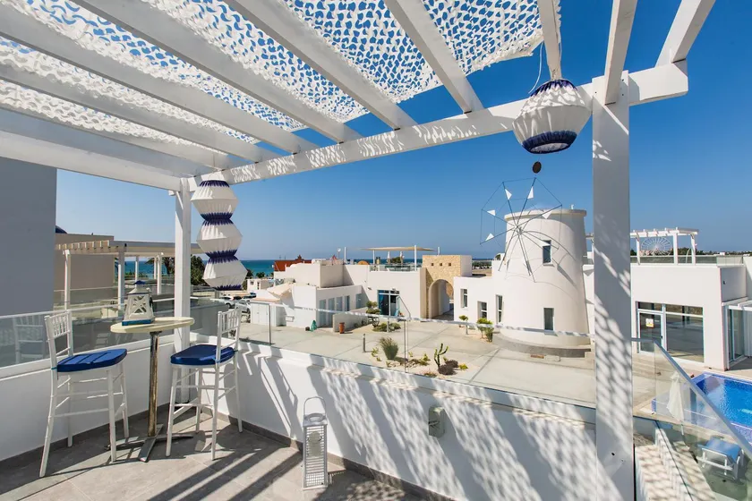 Blue Diamond Beach Villas - Image 1