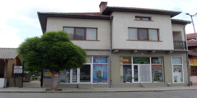 Proboyski Guest House - Image 1