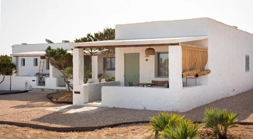 Apartamentos Punta Rasa - Image 1