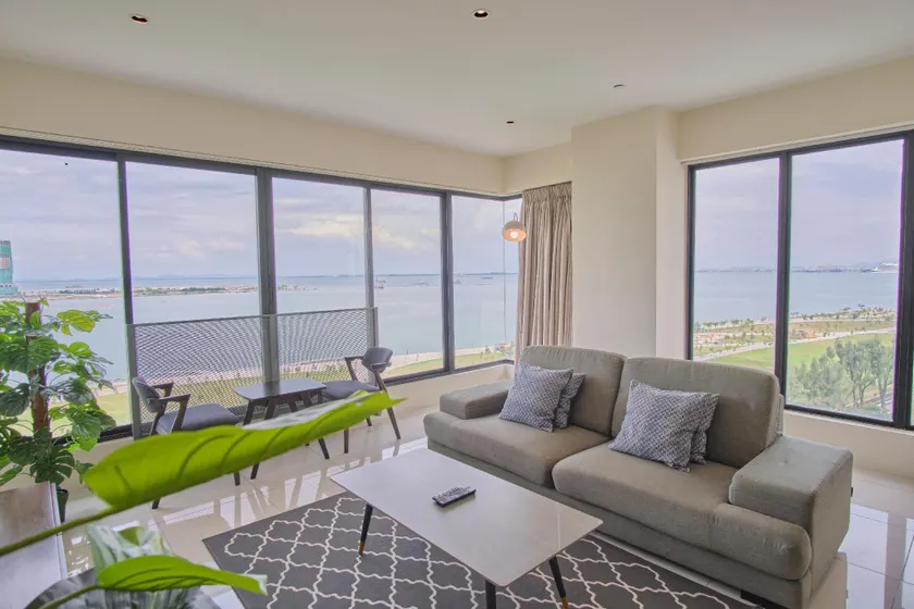 Sunrise Gurney Spacious Comfort Suite - Penang Gurney Drive - Image 1