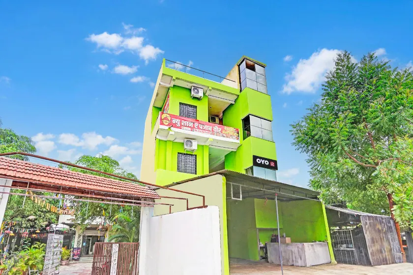 Hotel O New Shan-e-Punjab Veer Restaurant and lodging - Image 1