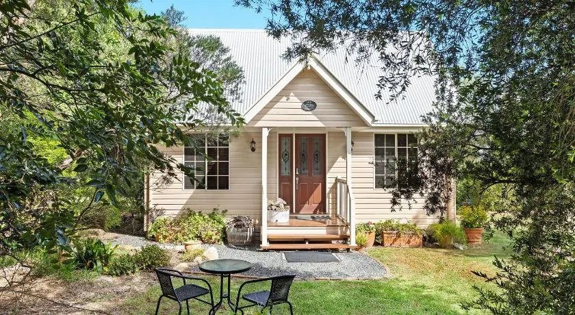 Glenrose Cottages - Image 1