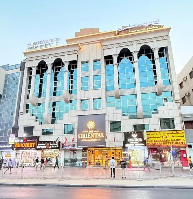 Oriental Hotel Apartments - Image 1