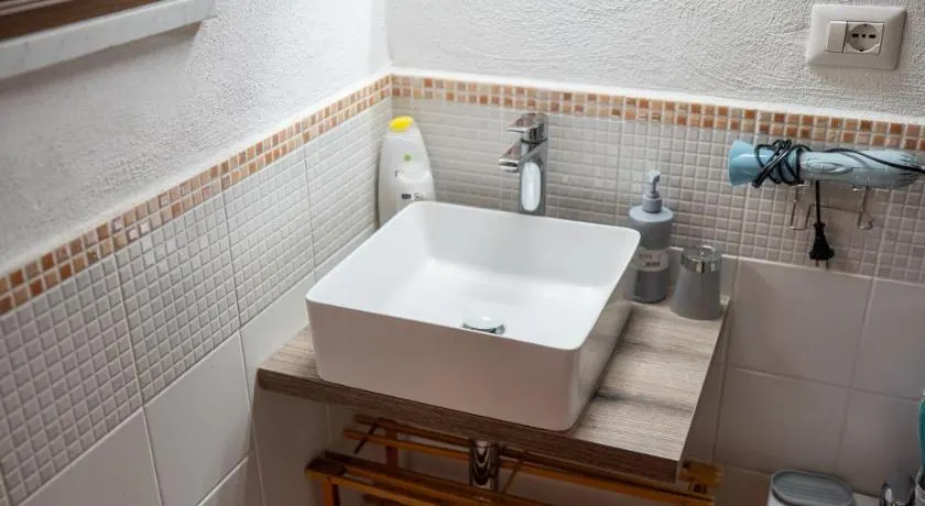Country House La Terrazza Vista Mare - Suite Lentisco - Image 1