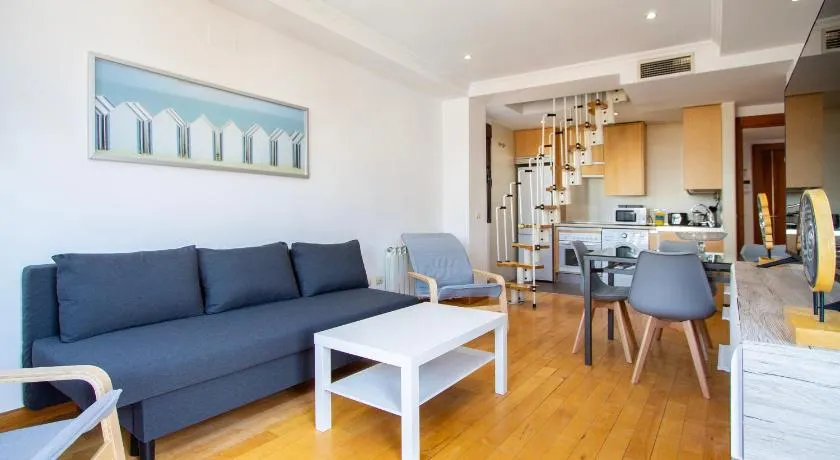 Apartamentos Adelfas - Image 1