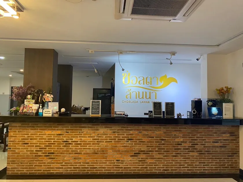 Chorlada Lanna Hotel - Image 1