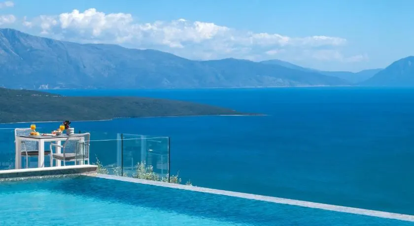 Grey Sea View Estate - Luxury Villas with Private Pool & Plunge Pool - Image 1