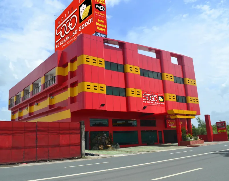 Hotel Sogo Sta Rosa - Image 1