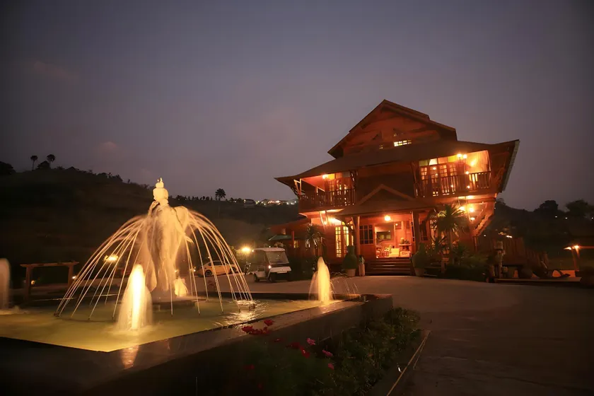 Burimuntar Resort - Image 1