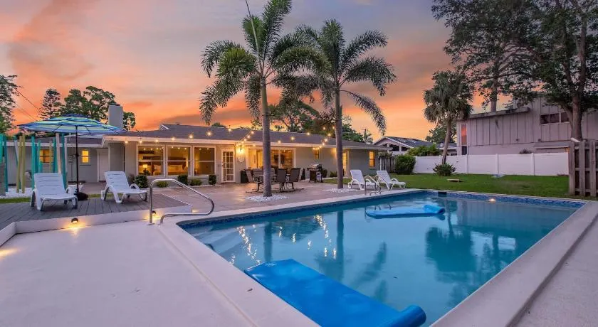 Relax in a Private 4BR Oasis Pool Fire Pit & BBQ - Image 1