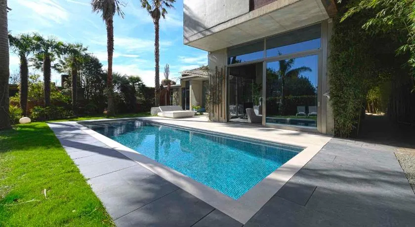 Villa Nola - Diseño Vasco, Lujo y Privacidad - Image 1