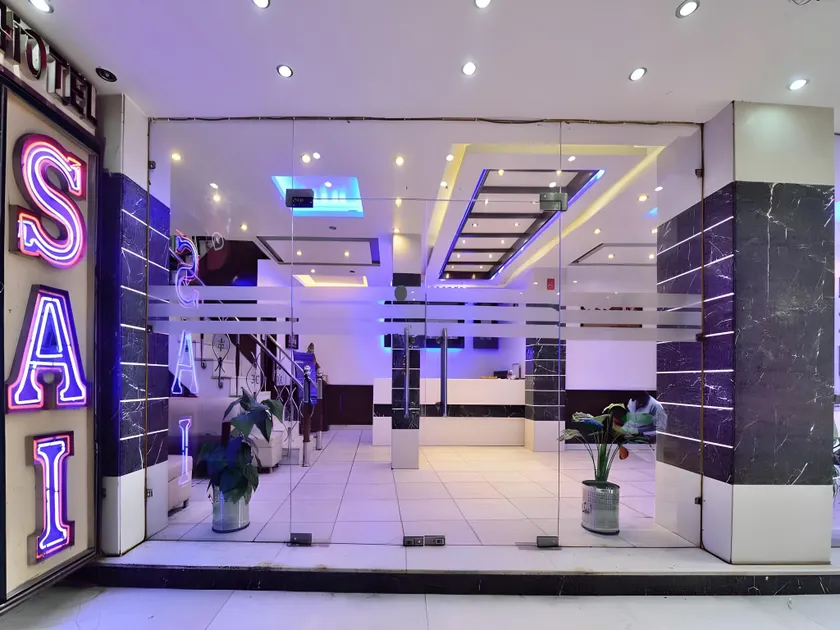 Hotel Sai International - Image 1
