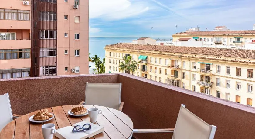 Malaga Center Flat Beach & Terrace - Image 1