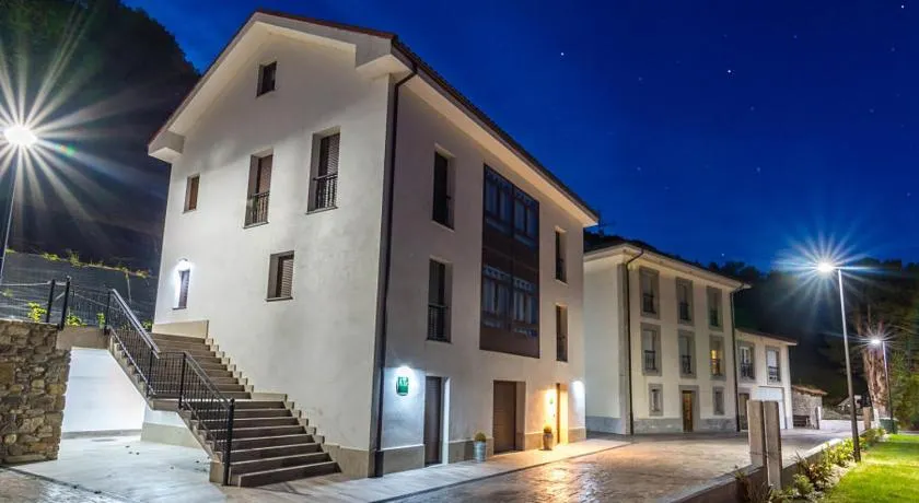 Apartamentos Buenavista Tineo - Image 1