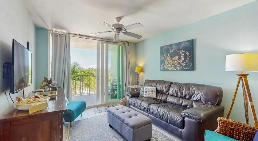 Hamilton House 206 - Image 1