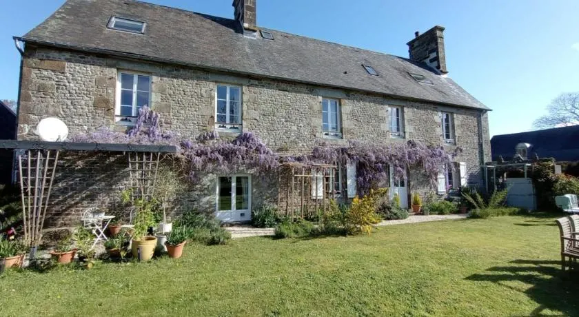 Le Presbytere - Image 1