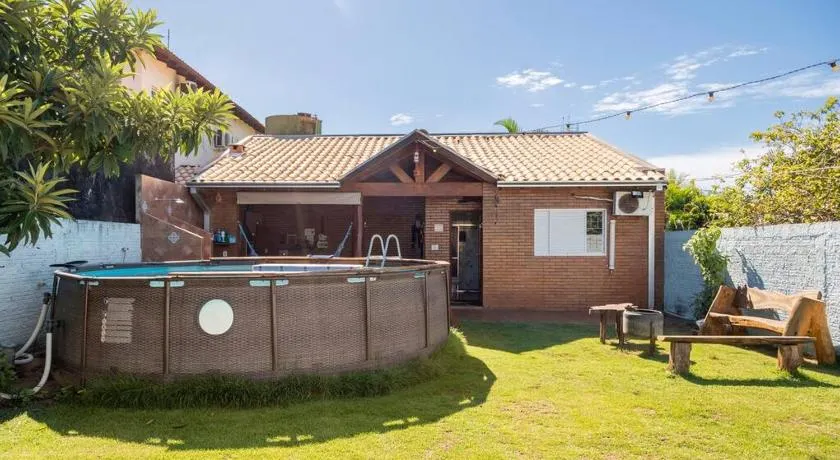 Casa Victour, localização privilegiada - Image 1