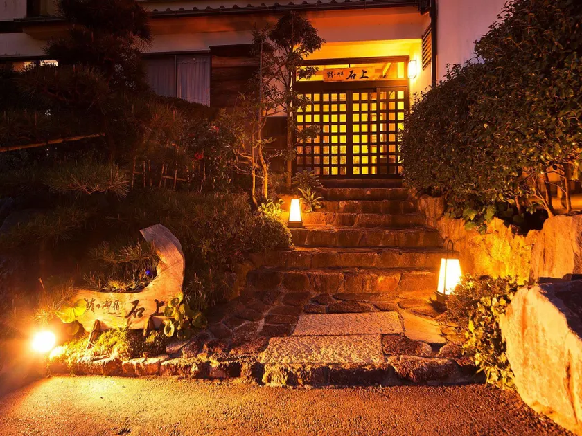 Tsuki to Maguro Ishigami - Image 1