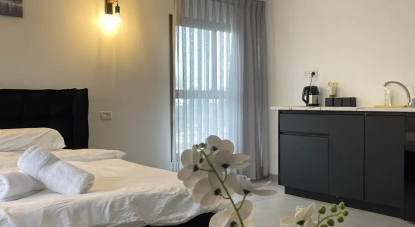 K.suites סוויטות בוטיק - Image 1