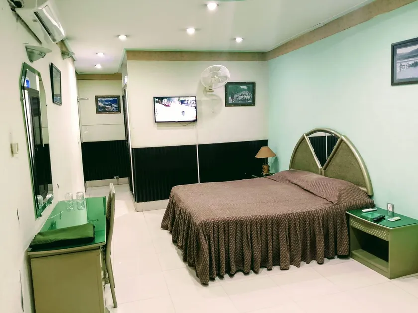 Hotel City View Peshawar - Image 1