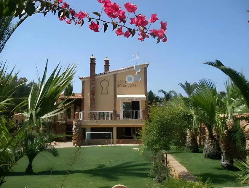 Villa Bora-Bora - Image 1