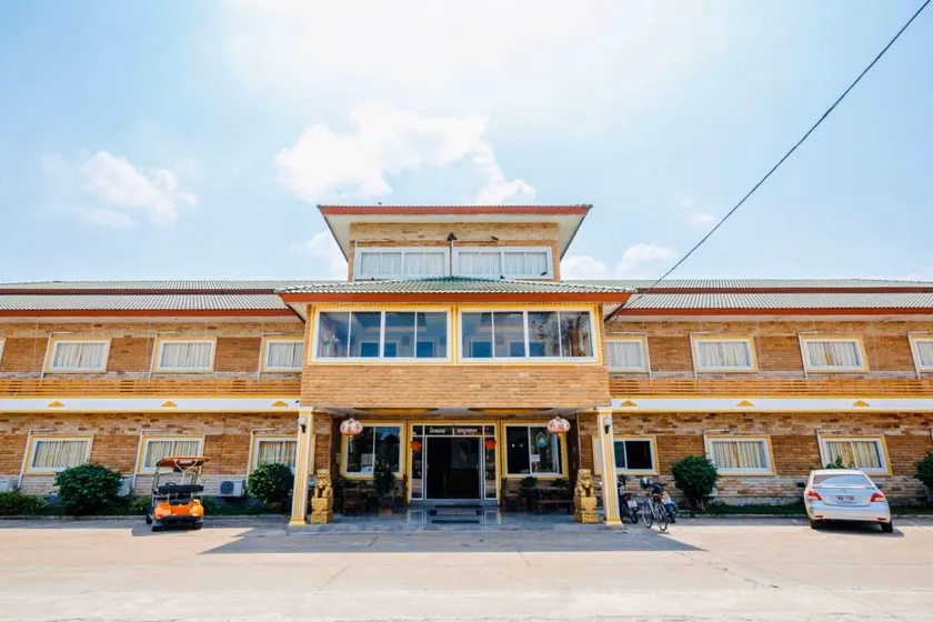 Nokyungthong Hotel Srithep Phetchabun - Image 1