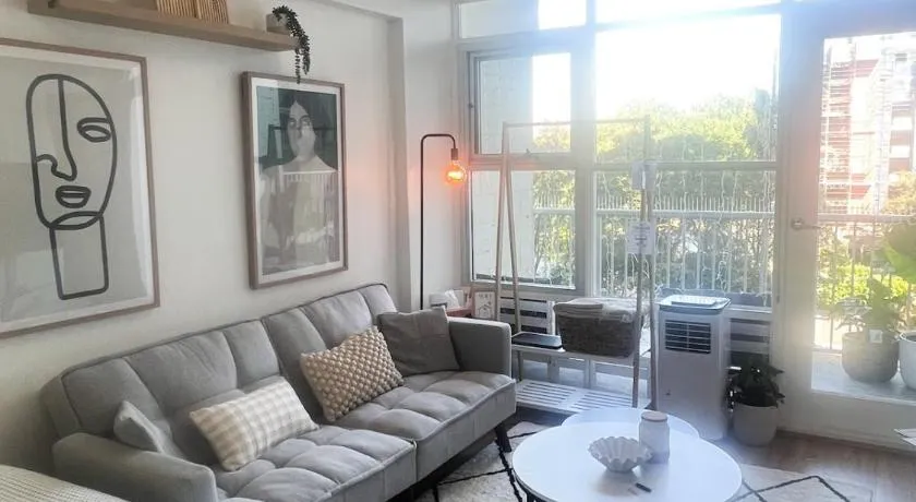 Cozy Studio in Central Glebe - Image 1