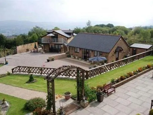Winchfawr Lodge - Image 1