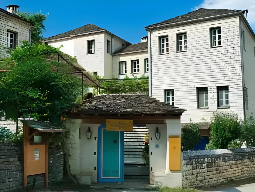 Zissis Hotel - Image 1