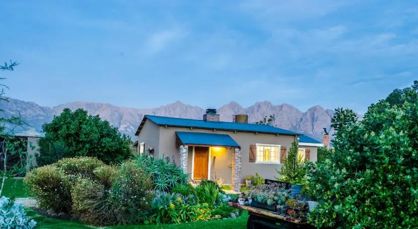Seven Oaks Vineyard Cottages - Image 1