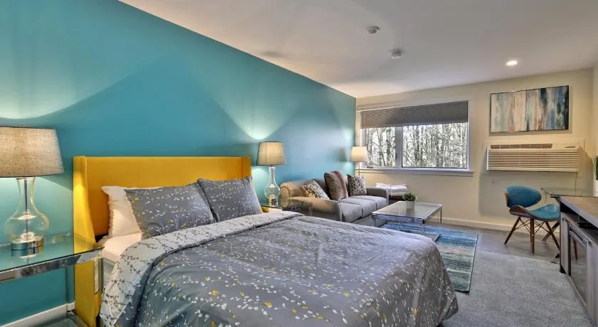 Tranquil Peaks Studio at KCIS - Perfect for a Getaway in the Heart of Vermont Ski Resort - Image 1