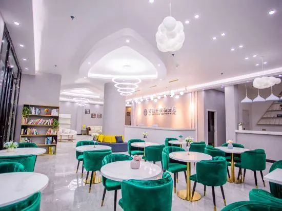 Micro · time boutique hotel (flagship store of guilin liangjiang airport) - Image 1