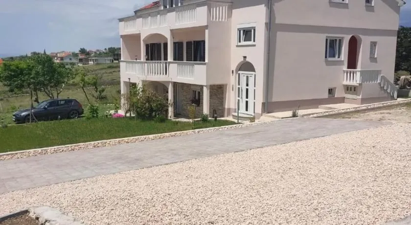 Milana - Image 1