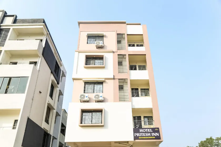 Hotel O Pritesh Inn - Image 1