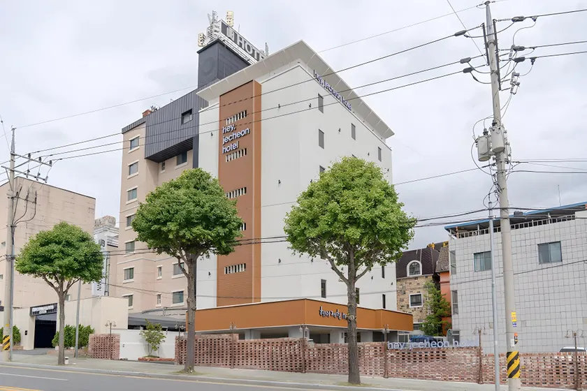 Hey, Jecheon Hotel - Image 1