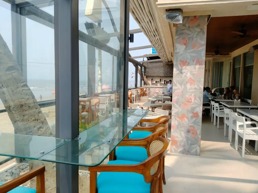 Citizen Hotel - Image 1