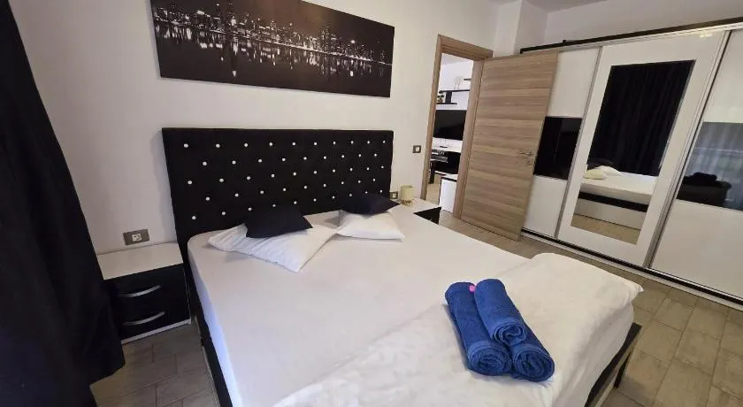 Large Family - Suite Beach Pool & Spa Resort Promenada - Image 1