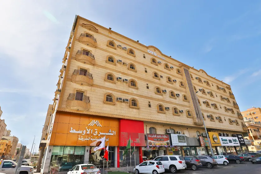 OYO 161 Middle East Suite - Image 1