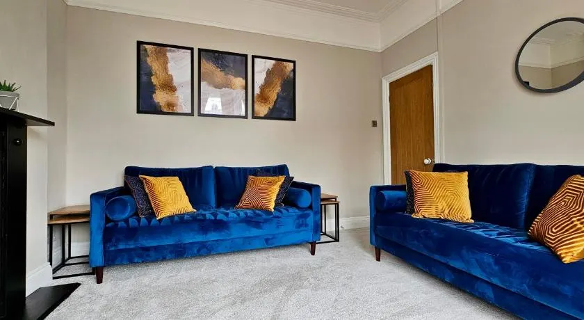 Habershon by Switchback Stays - Image 1