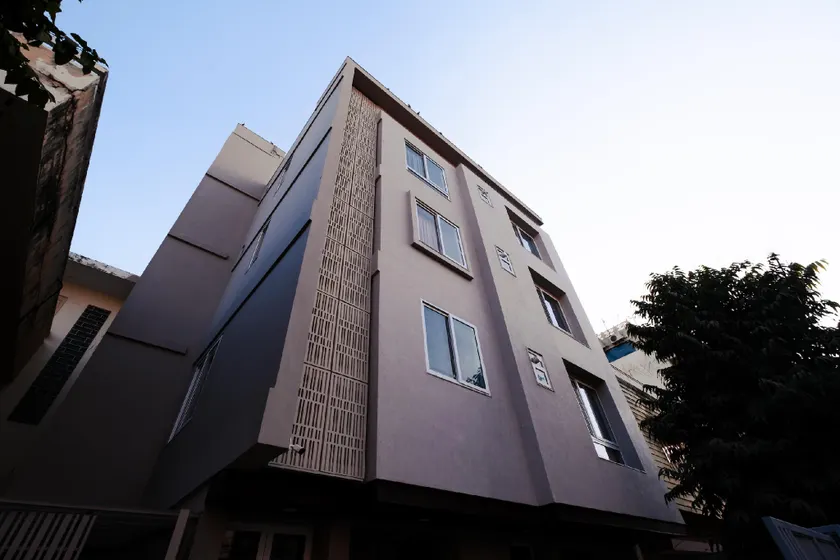 C'est La Vie Apartments by Le Pension Stays - Image 1