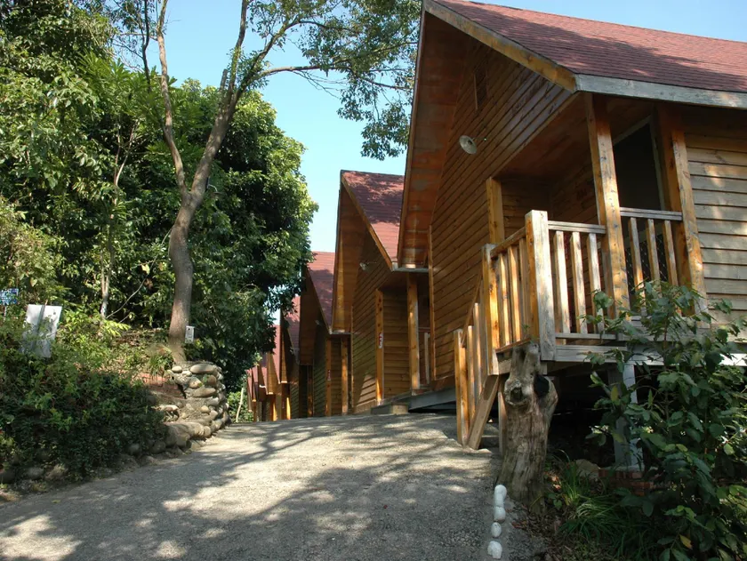 Fairy Lake Leisure Farm - Image 1