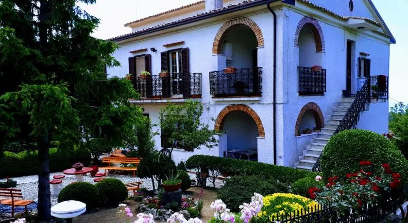 Casa nel verde !!! - Image 1
