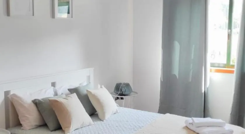 Stay in Villa - Image 1