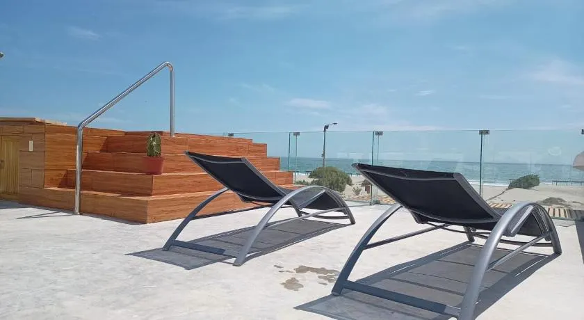 Bungalow VerdeMar con Jacuzzi Frente al Mar - Image 1